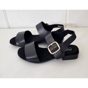 Munro Perfect Fit Cleo Black Leather Sandals Size 6 1/2 WW Like New